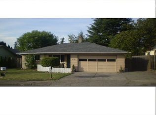 8149 SE Clackamas Rd, Milwaukie, OR 97267