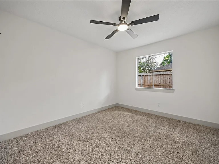 9214 Grandview Park Dr — Photo 28