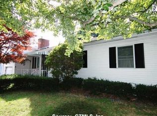 19 Fenwood Rd, Old Saybrook, CT 06475