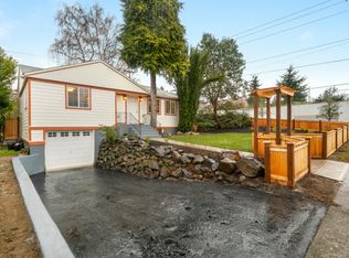 3256 47th Ave SW, Seattle, WA 98116