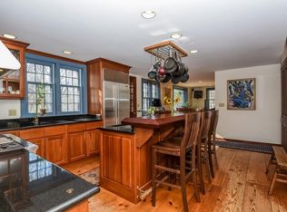 36 Magnolia Ave, Gloucester, MA 01930