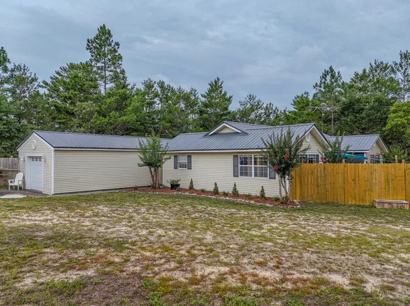 899 Girl Scout Rd, Defuniak Springs, FL 32433
