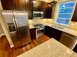 1811 17th Ave S #201, Seattle, WA 98144