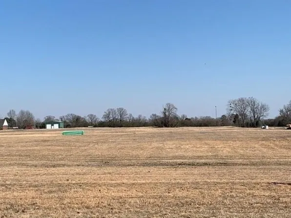402 Painter Ln, Barling, AR 72923