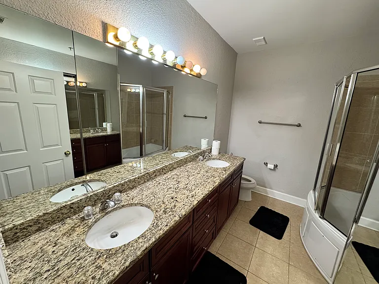 2865 Lenox Rd NE #202 — Photo 9