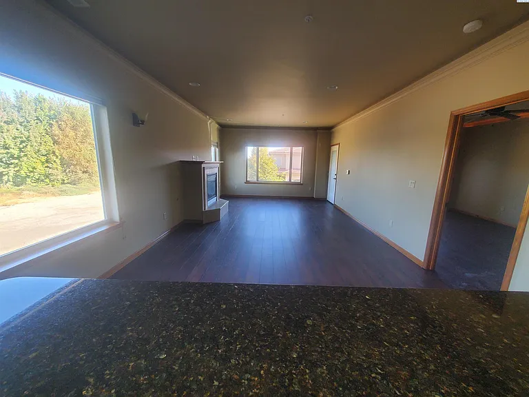 434 Bradley Blvd #204 — Photo 8