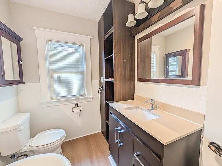 6 Wolseley Ave #2 — Photo 12