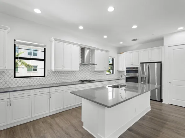 12678 Machiavelli Way, Palm Beach Gardens, FL 33418