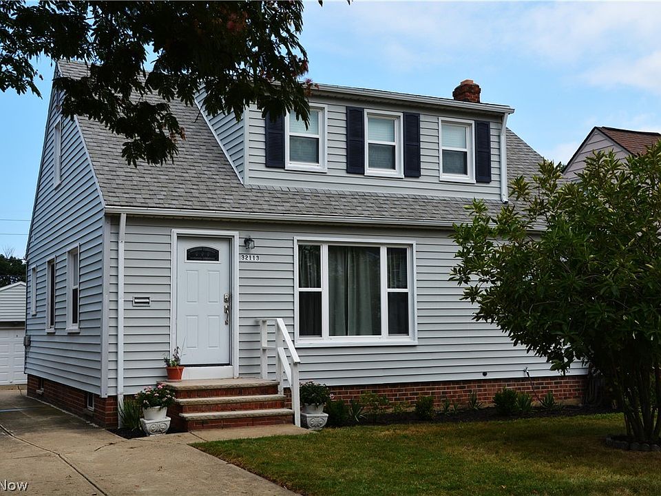 1st image of 32113 Dickerson Rd