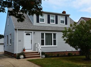 32113 Dickerson Rd, Willowick, OH 44095