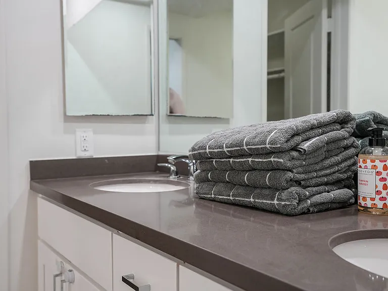 6542 Vesper Cir — Photo 54