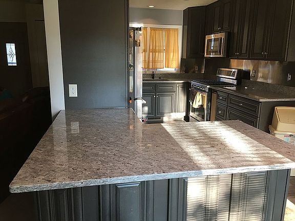 5th image of 57883 Sunbury Dr