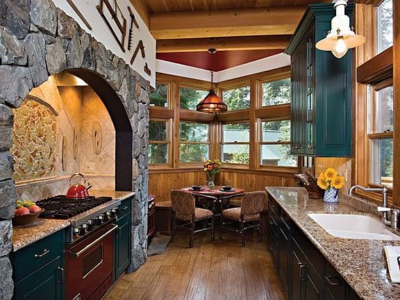 3rd image of 762 Price Ln