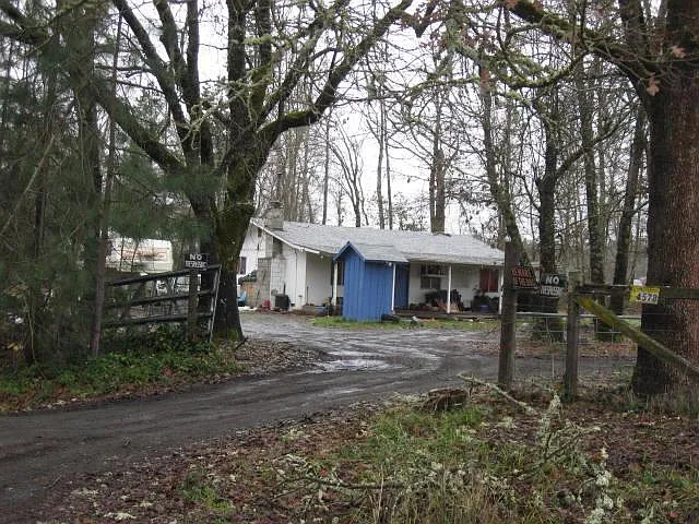4578 Demaray Dr photo 1