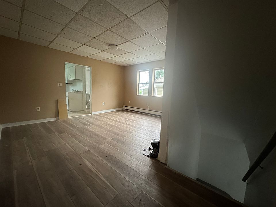 1st image of 21 Manhan St #2R