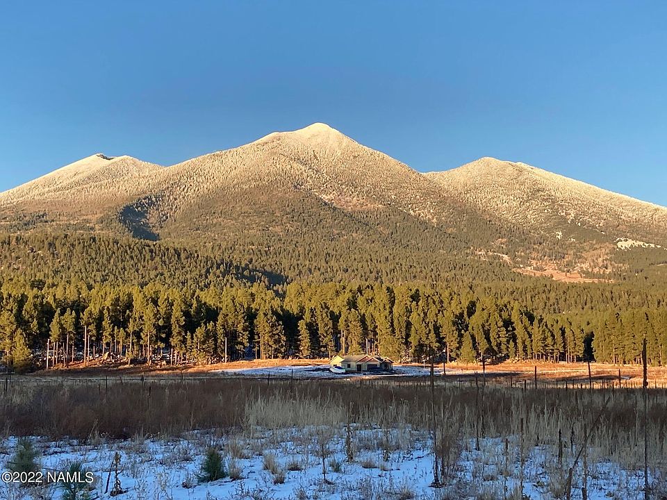 1st image of 8879 Vista Peak Way