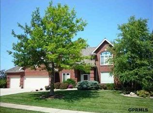 2010 N 160th St, Omaha, NE 68116