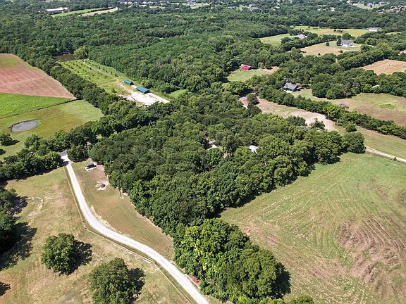 5th image of 2715 County Road 325