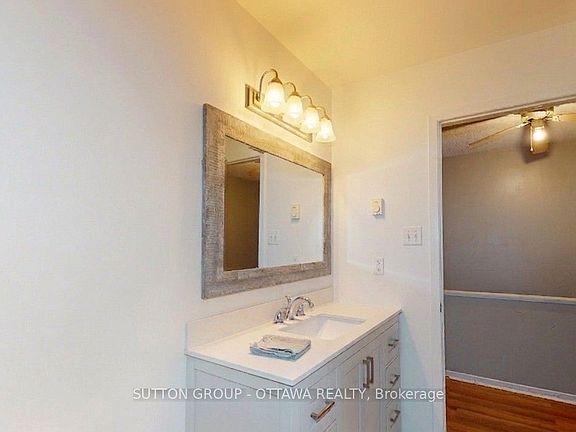 4th image of 28 Carraway Cres