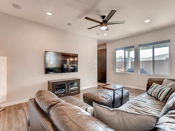 5th image of 10232 Southlawn Cir