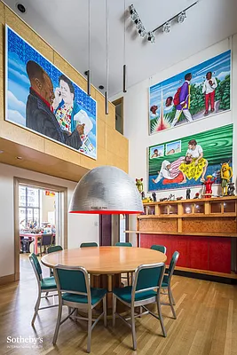 Sold by Sotheby's International Realty | media 17