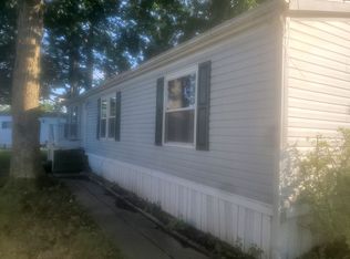 3541 Honeysuckle Ln, Middle River, MD 21220