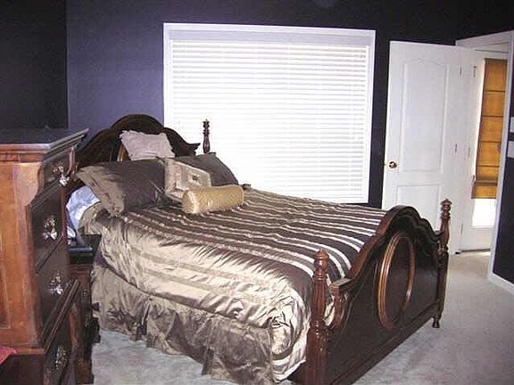 Master on the main- NEW neutral color paint (not pictured)