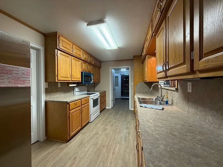 497 County Road 4507 — Photo 8
