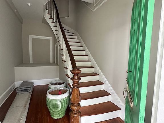 3rd image of 5 South St #5A