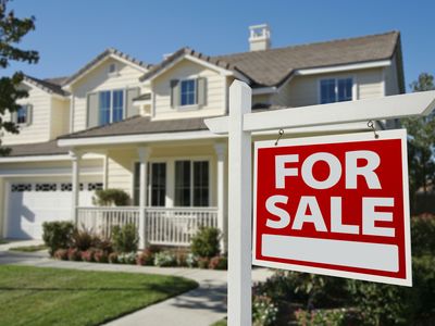 10 Elves Ln, Levittown, NY, 11756