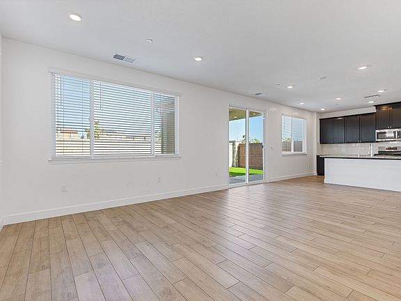 5th image of 5048 Pinaleno Way