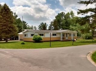 743 Idaho Ave, Gaylord, MI 49735