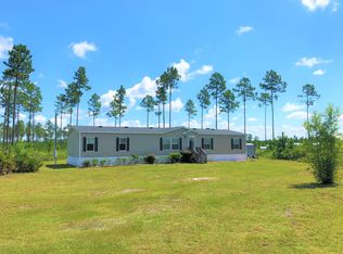 10577 Claude Harvey Rd, Glen Saint Mary, FL 32040