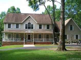 855 Mereva Rd, Smyrna, SC 29743