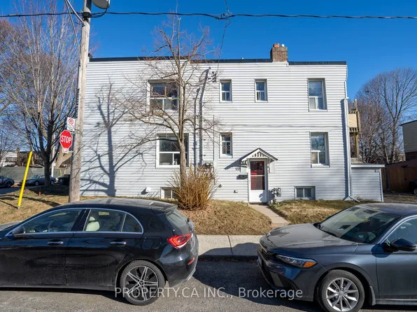 133 Drayton Ave, Toronto, ON M4C 3L8