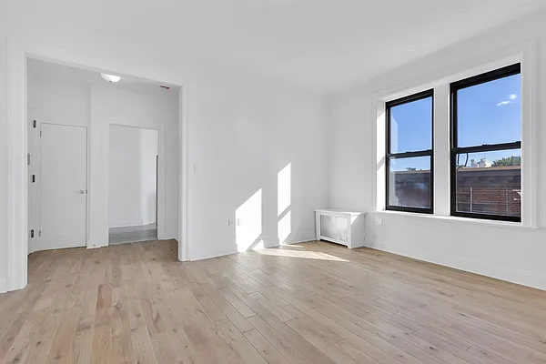 Rented by Cooper & Cooper Real Estate | media 19