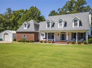 2620 Pleasant Ridge Rd, Rogers, AR 72756