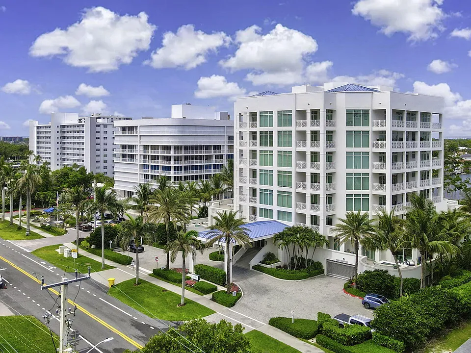 3200 S Ocean Blvd #302