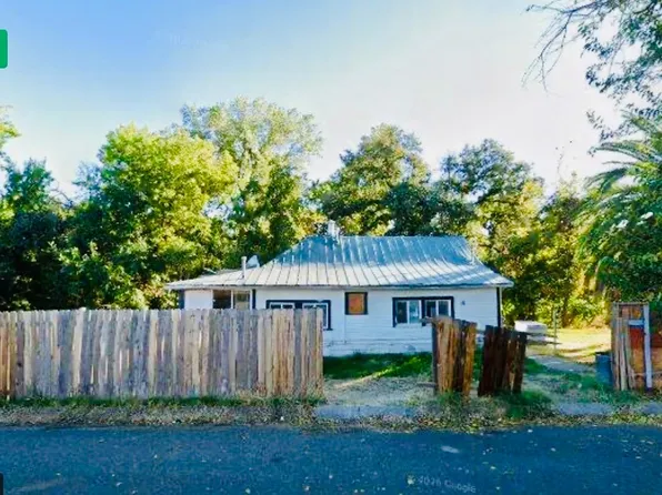 322 Jackson St, Red Bluff, CA 96080