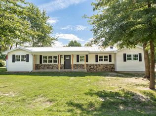 234 Pine Ridge St, Marshfield, MO 65706