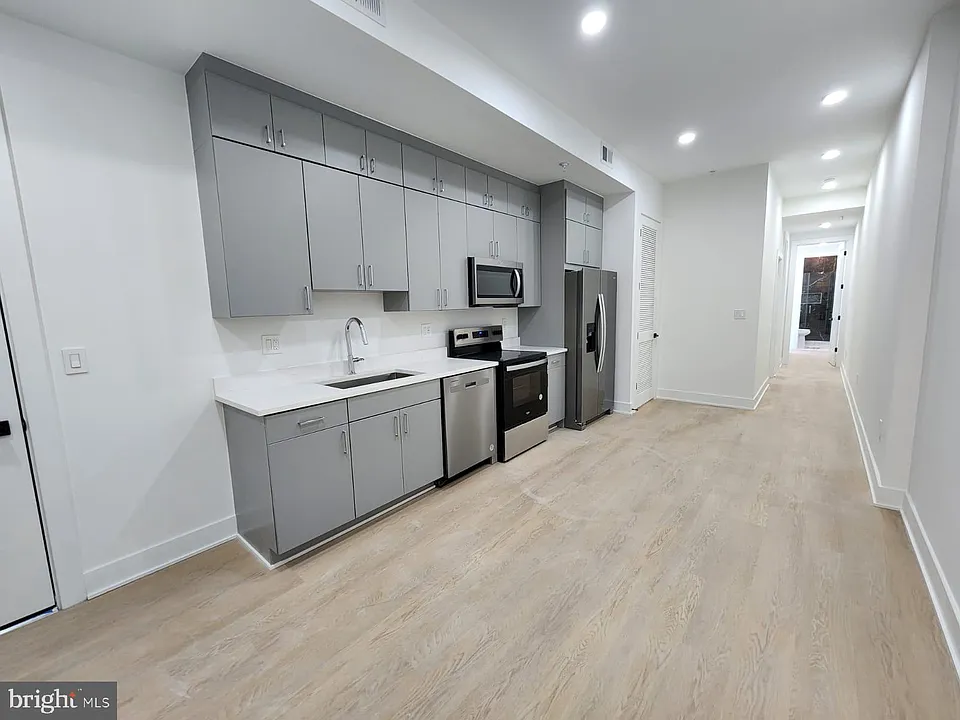 4905 Georgia Ave NW #101