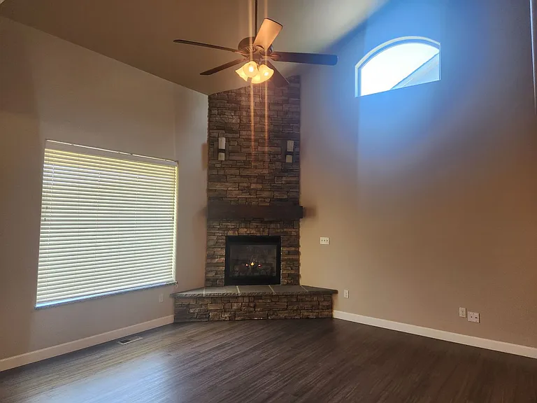 7216 W Chestnut Ave — Photo 6