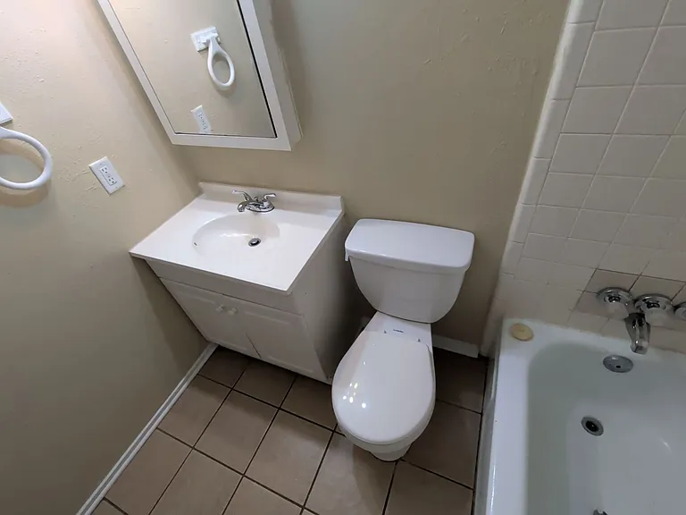 4329 Segura Ct S — Photo 8