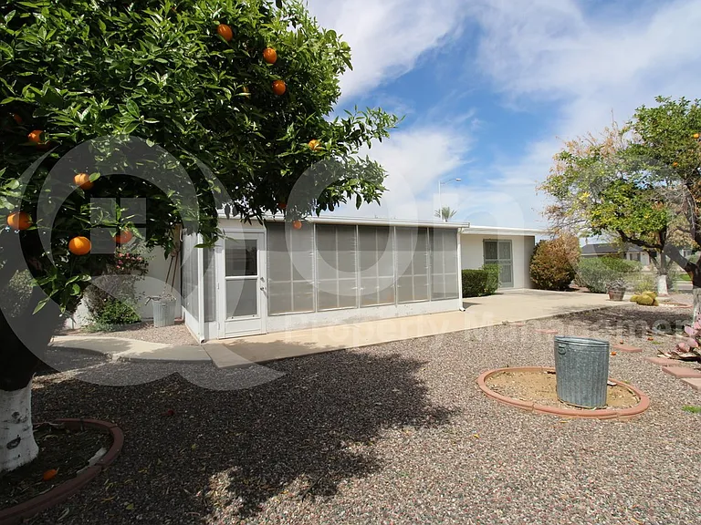 10438 W Rodgers Cir — Photo 21