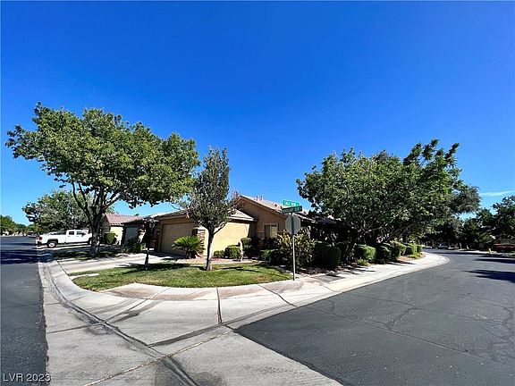 5th image of 5613 Mahogany Run Pl