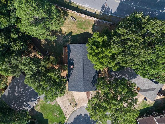 4th image of 5 Random Oaks Cv