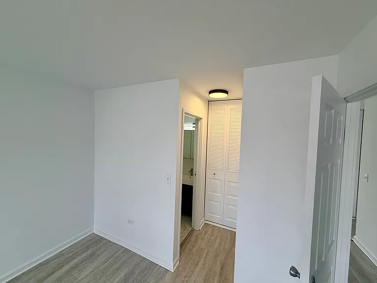 8649 W Foster Ave #2A — Photo 8