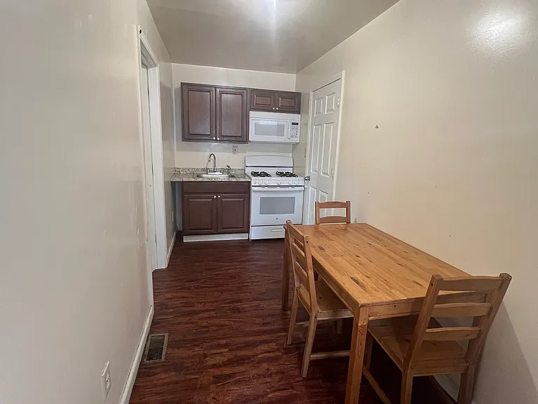 5145 Cypress St #2A — Photo 3