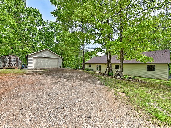 2nd image of 17155 Deer Park Ln