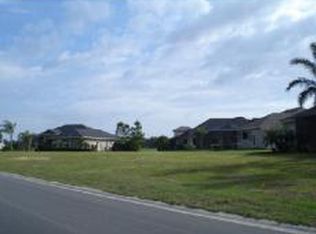 7412 Whisper Woods Way, Lakeland, FL 33813